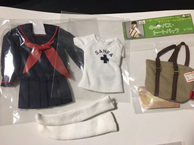 人気商品 1/６ドールコスチューム　27cm用　セーラー服　制服　Tシャツ 靴下　女子　セット キャンパストートバック 検索用 アゾン など