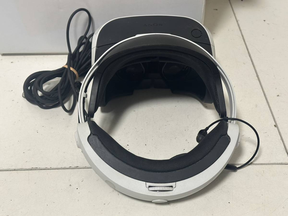 【SONY PS4 PSVR CUH-ZVR2 CUHJ-16003 本体 カメラ プロセッサーユニット ACアダプタ ケーブル】【簡易チェック/通電起動確認済み】_画像7