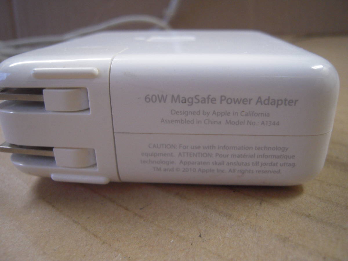 Apple 60W MagSafe Power Adapter 　Model： A1344　（2）_画像2