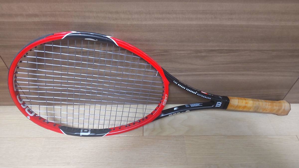 【レアもの】Wilson硬式テニスラケット PRO STAFF RF97 G2☆THE ROGER FEDERER Autograph☆レッド×ブラック＋ホワイト＆シルバー☆USED_画像6