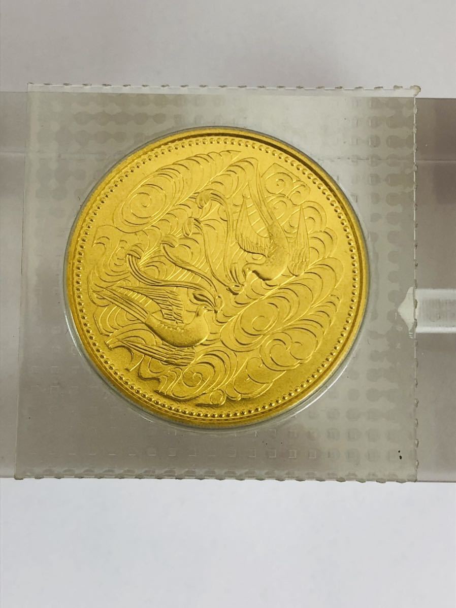 御座位60年 10万円金貨 昭和61年 天皇陛下 ブリスターパック入り _画像1