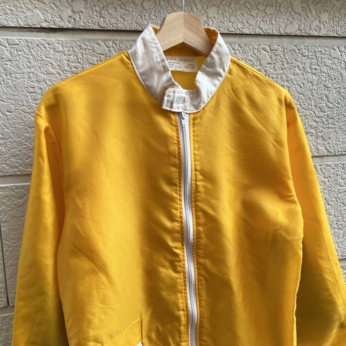 80s 90s USA製 ナイロンジャケット レーシングジャケット 黄色 イエロー ROYAL GRANT アメリカ製 古着 vintage ヴィンテージ メンズ古着_画像3