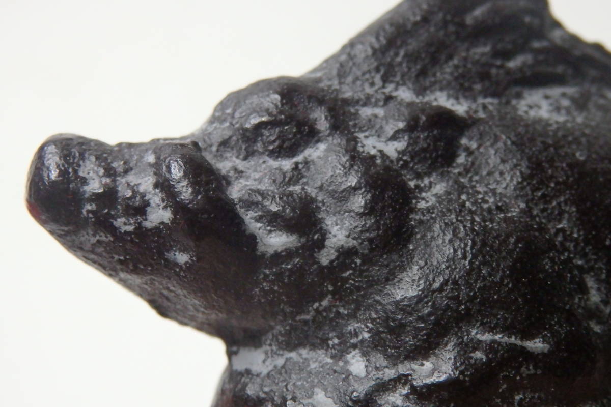 【友】旧家たし 尚美堂 鉄製 文鎮 置物 猪 亥 文房四宝 書道具 書画 書道_画像6