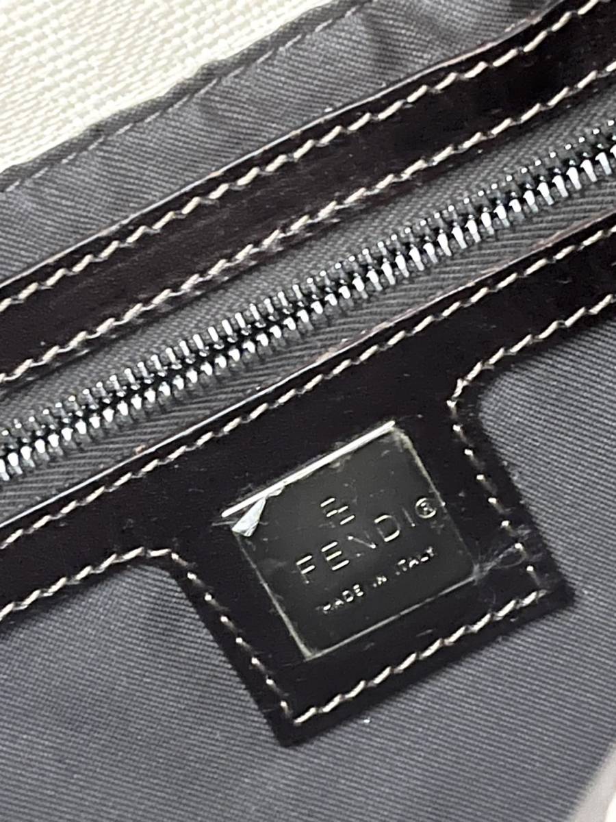 【used品】 FENDI フェンディ ズッカ柄 ズッカ マンマバケット ワンショルダー 肩掛け ハンドバッグ FFロゴ SV金具_画像8