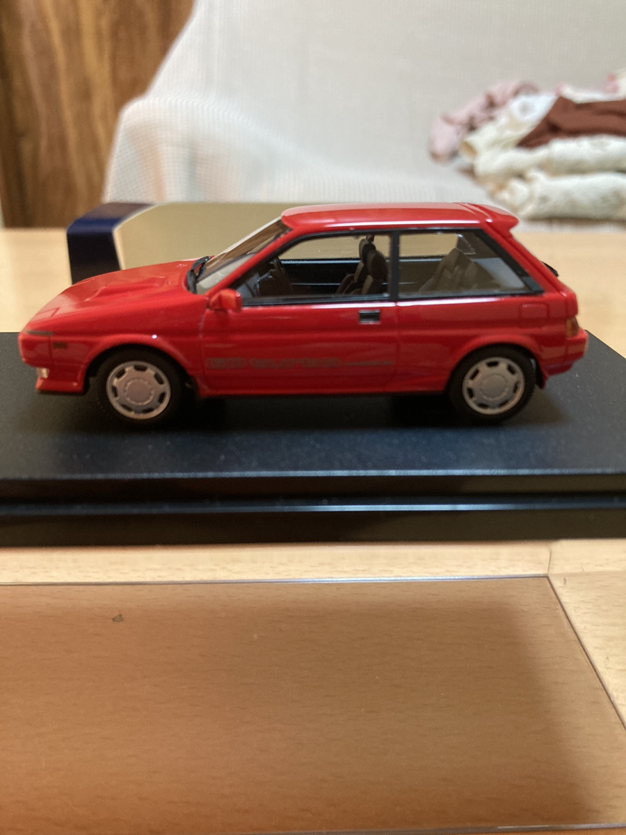 ハイストーリー 1/43 トヨタ カローラ II Reta GP Turbo 1986 レッド クリスマス プレゼント_画像3