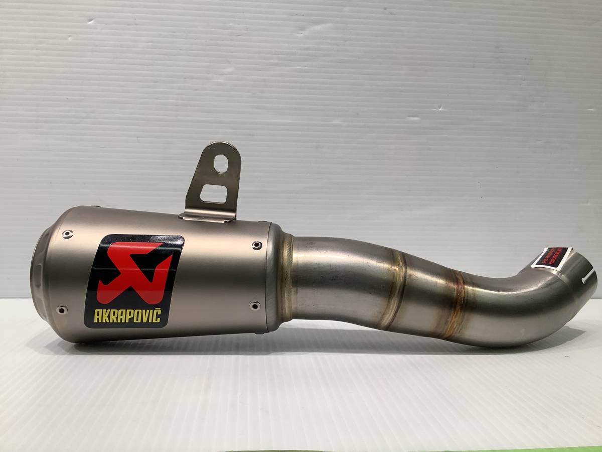 AKRAPOVIC アクラポビッチ YZF-R25 YZF-R3 MT-25 MT-03' 政府認証マフラー SLIP ON LINE ステンレス(GPタイプサイレンサー) 展示未使用品