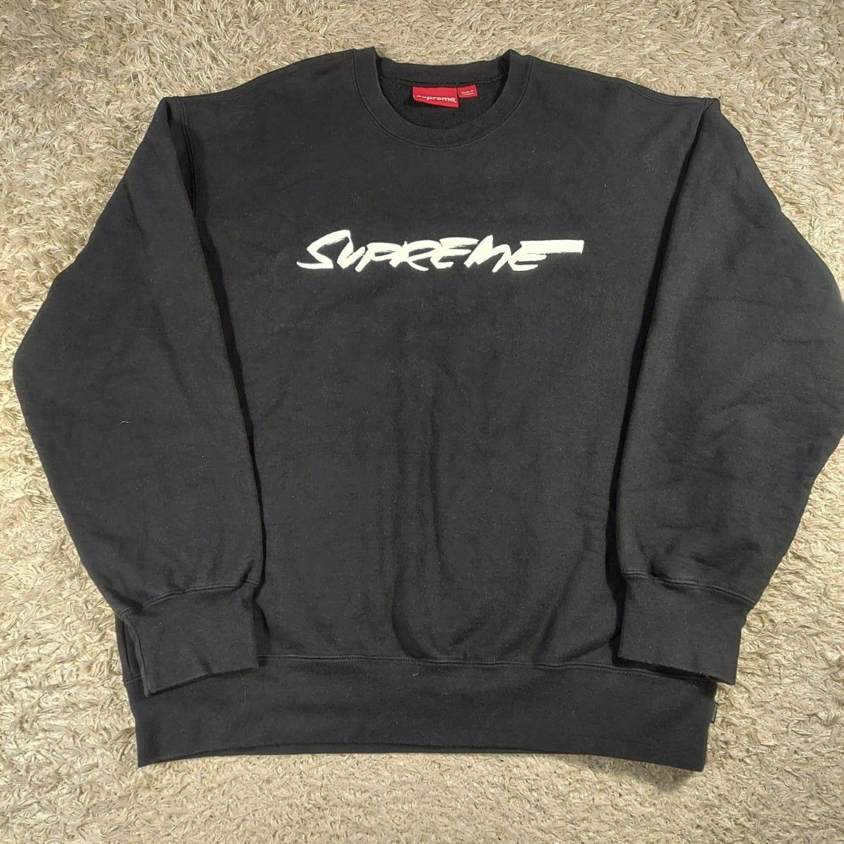 12-47【人気】Supreme シュプリーム筆記体ロゴスウェット　黒　 トレーナー　センターロゴ　カナダ製　サイズL