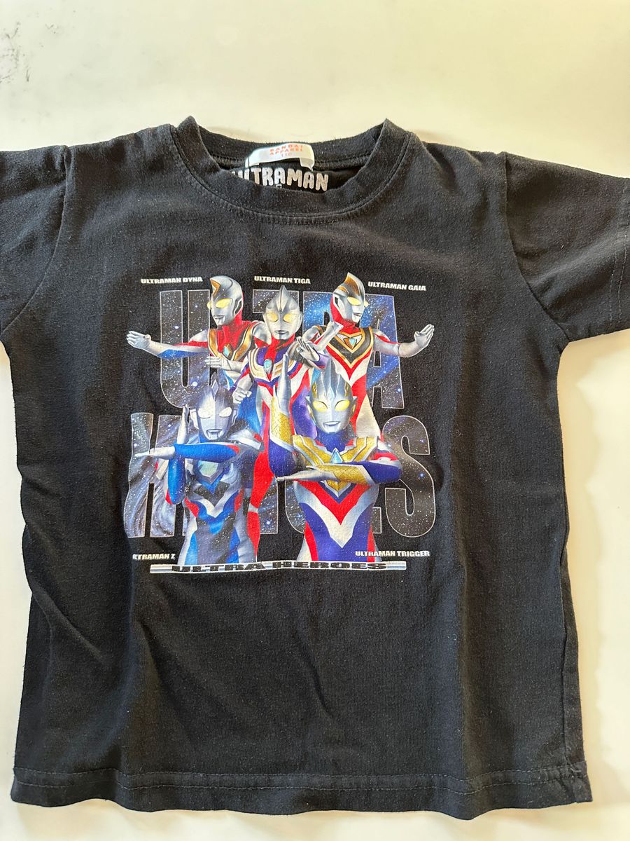 ウルトラマンTシャツ110