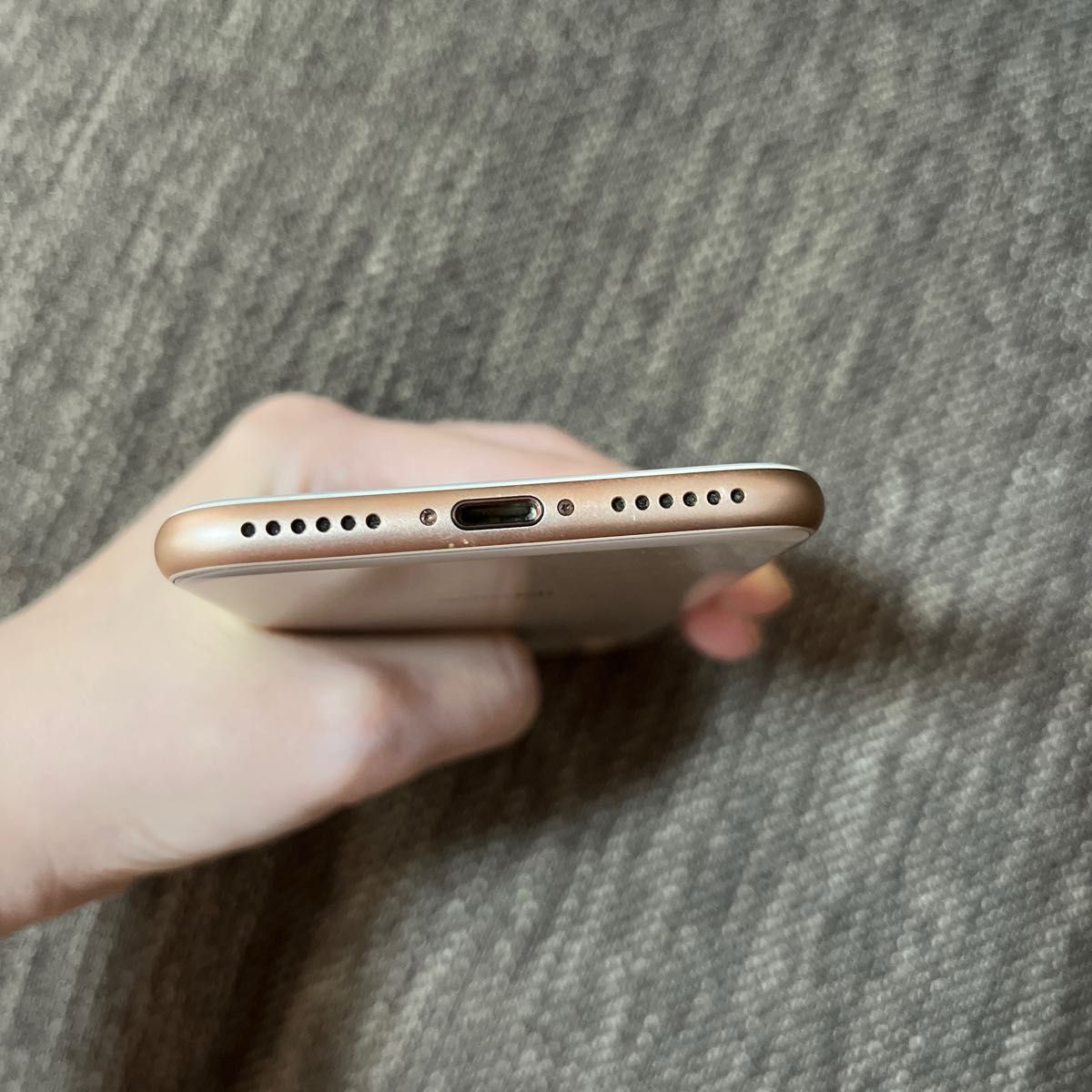 値下げ  iPhone8  256GB  SIMロック解除　ゴールド　箱付き　カバーケース付き　最大容量74% Apple 本体