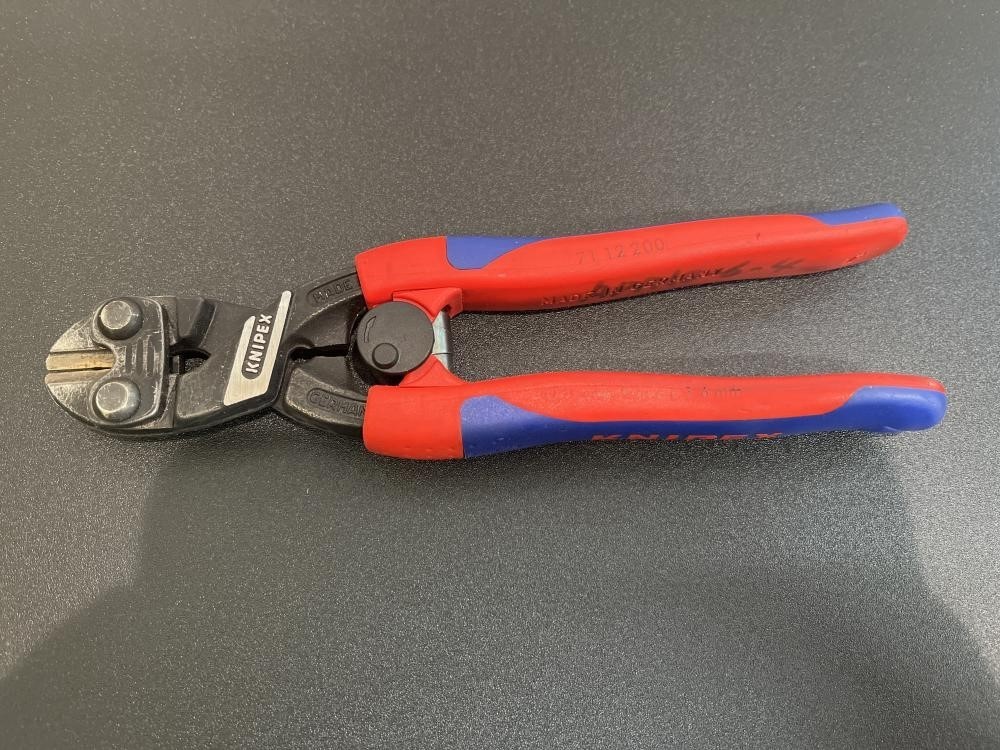 009▼おすすめ商品▼KNIPEX クニペックス ミニクリッパー ボルトクリッパー 7112200 書き込み有 cap.Piano_画像1