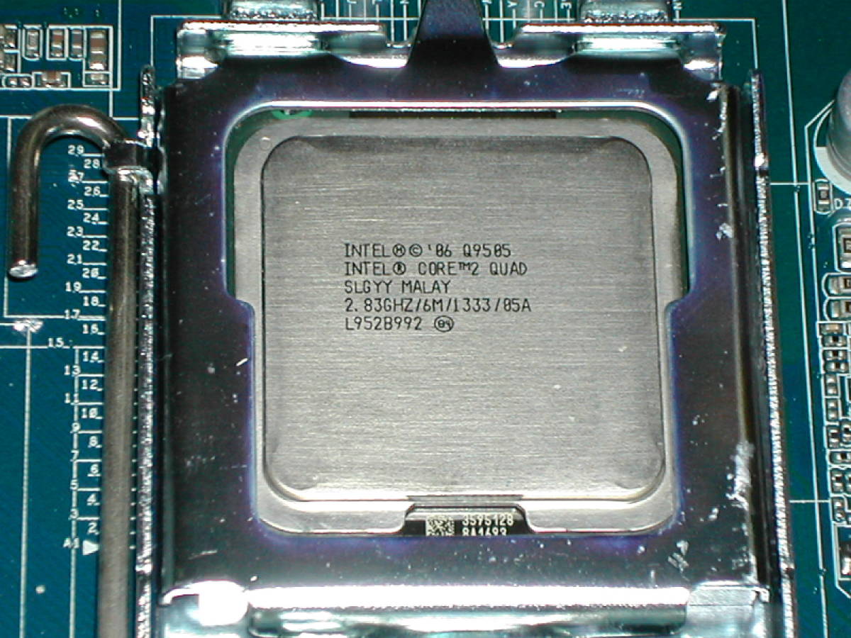 新古品 ASROCK G41M-GS3 LGA775 CPU メモリ付きの画像4