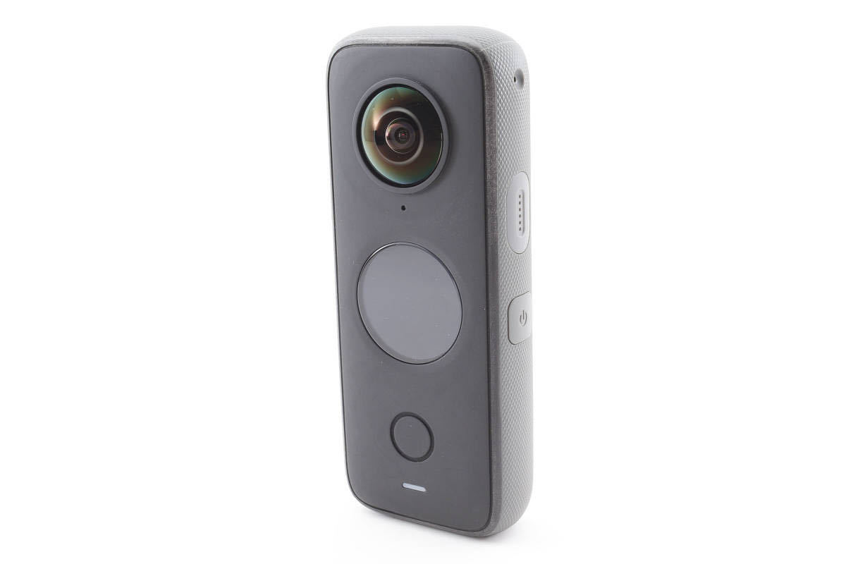 insta360 X2（マイクロSDカード64GB・箱・Manfrotto三脚付き）インスタ360　360度カメラ　548_画像5