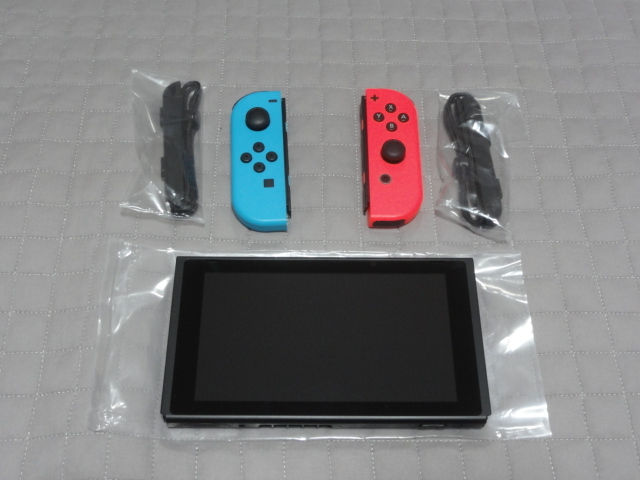 【１円スタート】Nintendo Switch ニンテンドー スイッチ本体と microSD 64GB_画像4