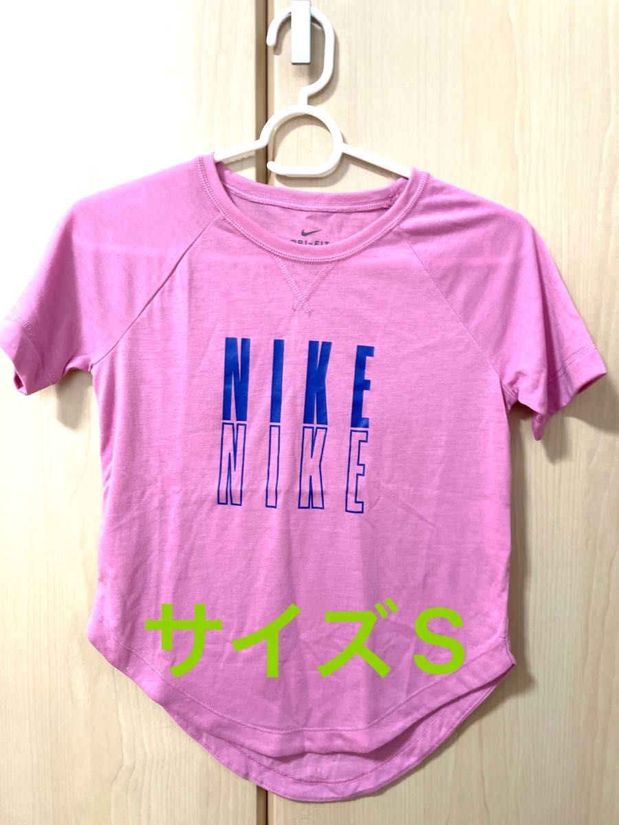 Nike 半袖　size S