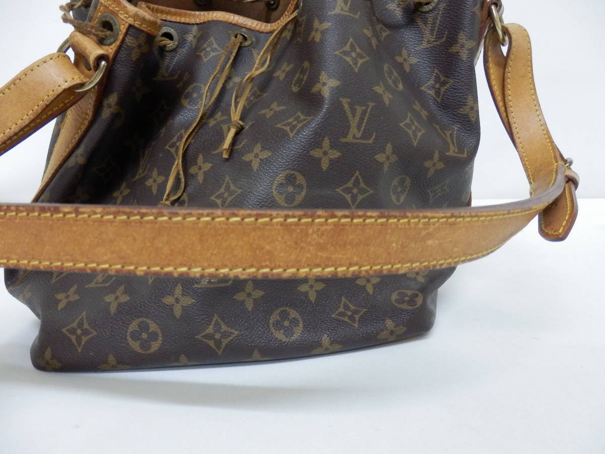 171C431L◆LOUIS VUITTON ルイヴィトン M42226 モノグラム プチ・ノエ 巾着型 ショルダーバッグ 現状品_画像10