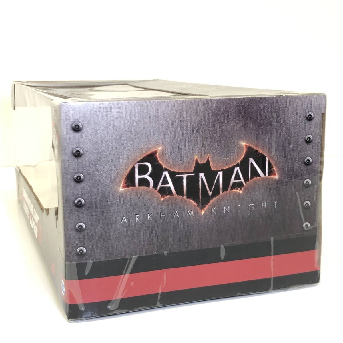 【1円～】JADA TOYS 1/24 HOLLYWOOD RIDE BATMOBILE&BATMAN フィギュア バットモービル バットマン アーカムナイト　未開封【中古品】_画像3