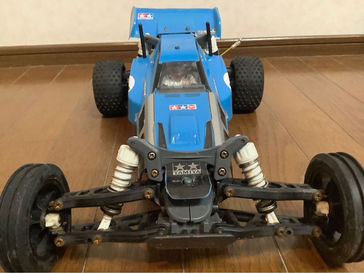 タミヤ DT-03 レーシングファイター 金属ボディ付き メカレス タミヤ DT-03 レーシングファイター 金属ボディ付き メカレス