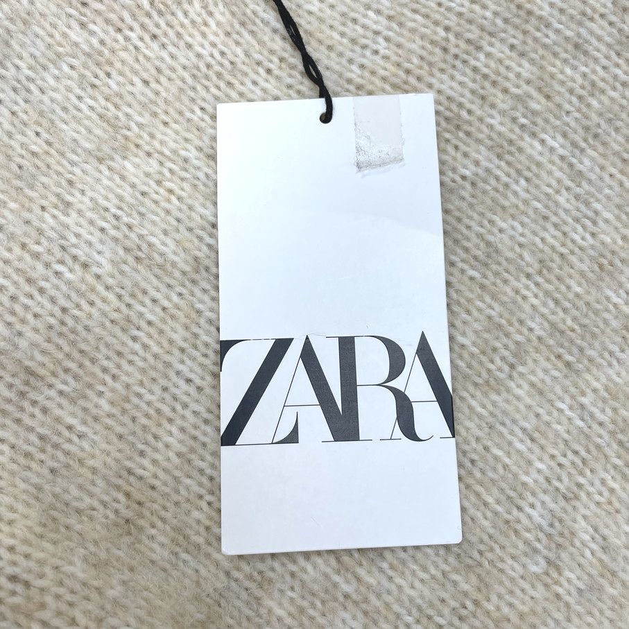 未使用品 /S/ ZARA アイボリー オーバーサイズニットセーター レディース タグ カジュアル トップス通勤フェミニン大人可愛いデイリー ザラ_画像4