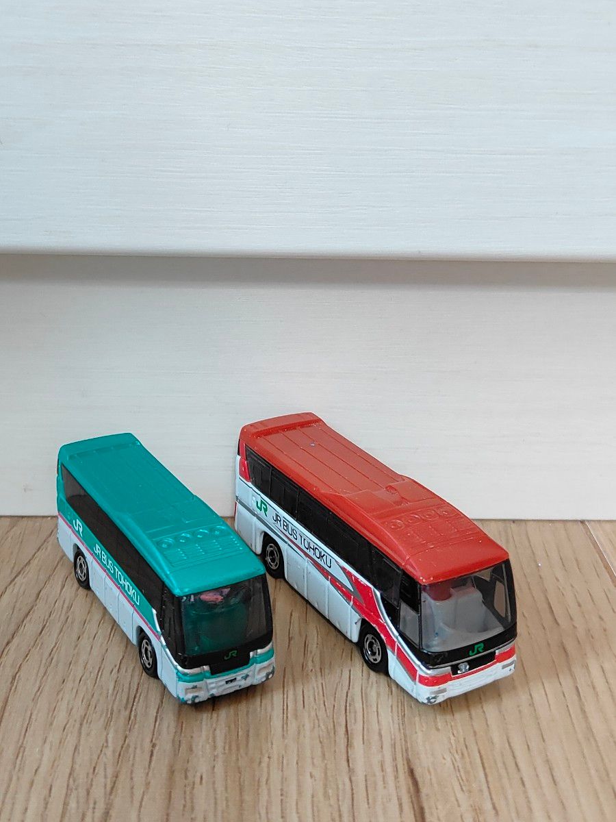 廃盤品 希少 トミカ JR東北バス 2台セット はやぶさ こまち 廃盤品 希少 トミカ JR東北バス 2台セット はやぶさ こまち