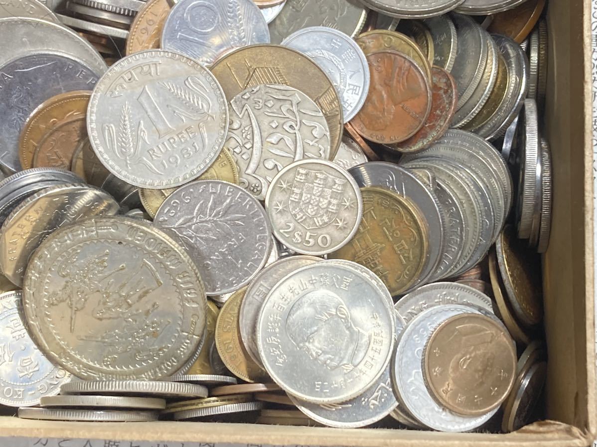 外国銭メインの古銭セット　おまとめ約3000g アジア　ヨーロッパなど　希少　レアコイン　外国コイン　旧貨幣　大量_画像6
