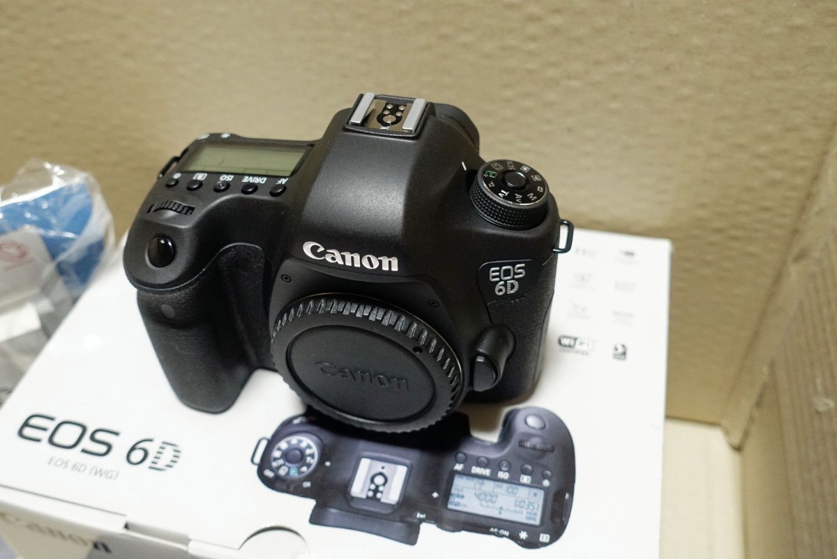  新品外装程度 美品 Canon EOS 6D 液晶保護フィルム _画像2