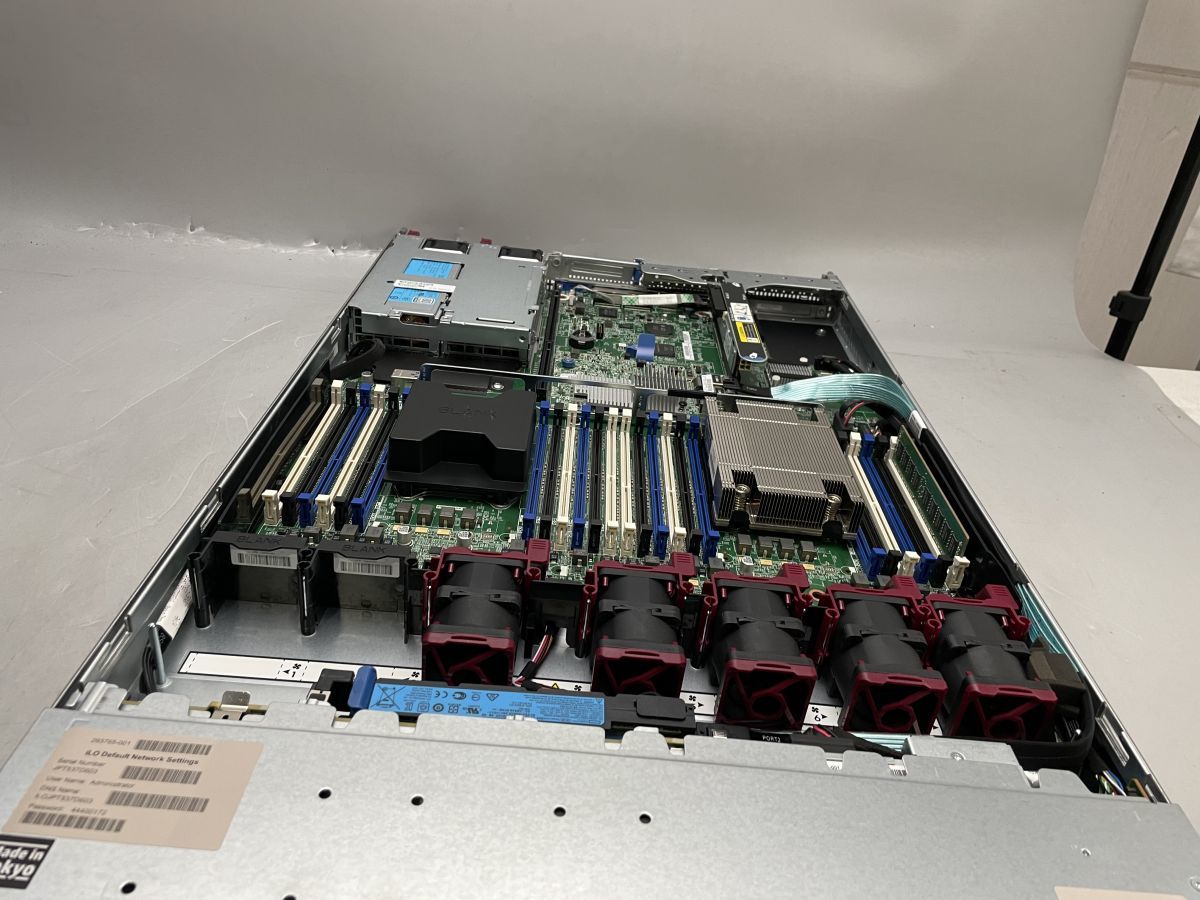 ★1円スタート★HP ProLiant DL360 Gen9 Xeon E5-2630 v3 8GB 300GBx8基★現状引き渡し★OS無★通電のみの動作確認★_画像2