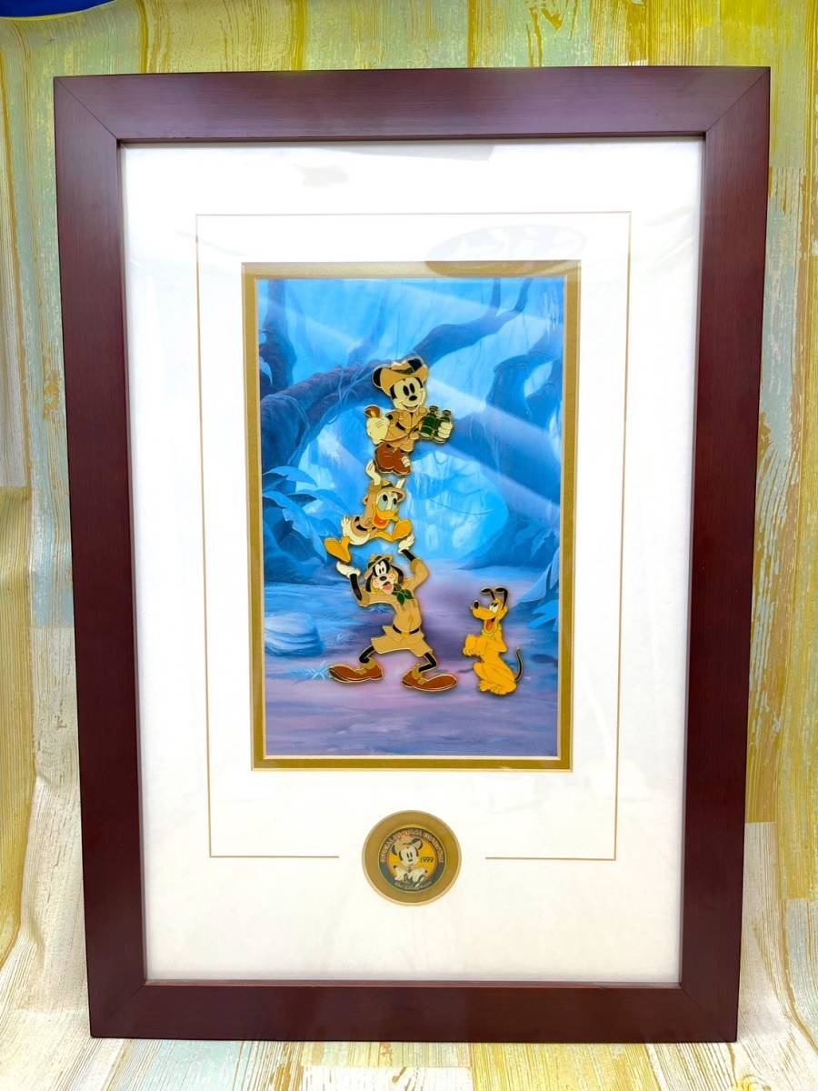 1999年 限定品 レア★ミッキーマウス ドナルド グーフィー プルート 額縁 絵画 メダル★ディズニー Disney TDL ピンバッジ ピンバッチ_画像1