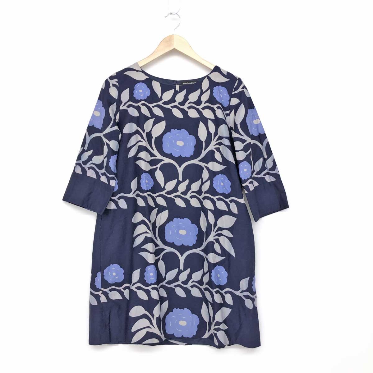 ◆marimekko マリメッコ 花柄ワンピース サイズ38◆ ネイビー 綿100％ レディース トップス　総柄