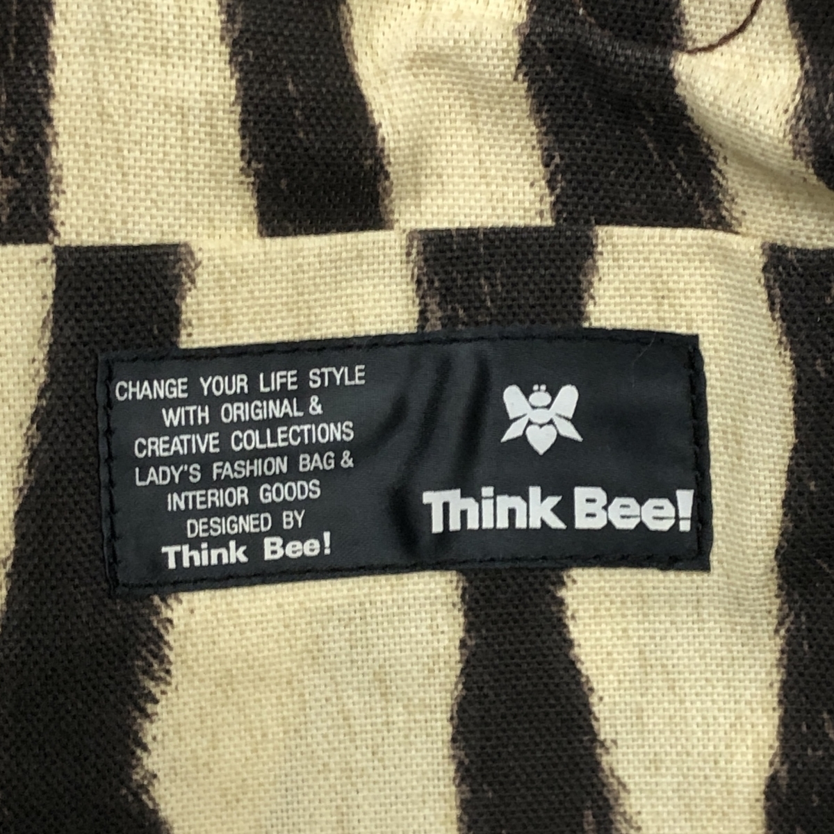 良好◆Think Bee シンクビー トートバッグ◆ ブルー PVC プリント レディース bag 鞄_画像7