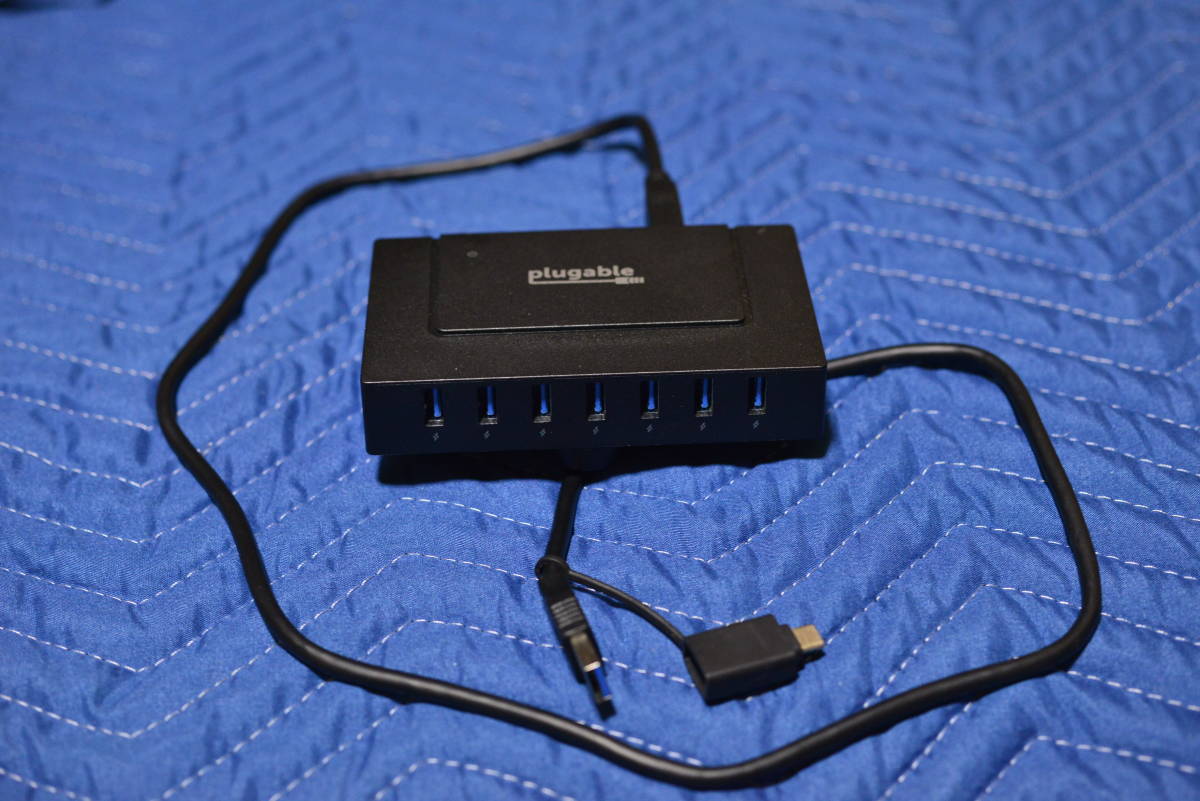 Plugable USB3.0 ハブ 7 ポート 60W 電源セルフパワー USBC-HUB7BC _画像1