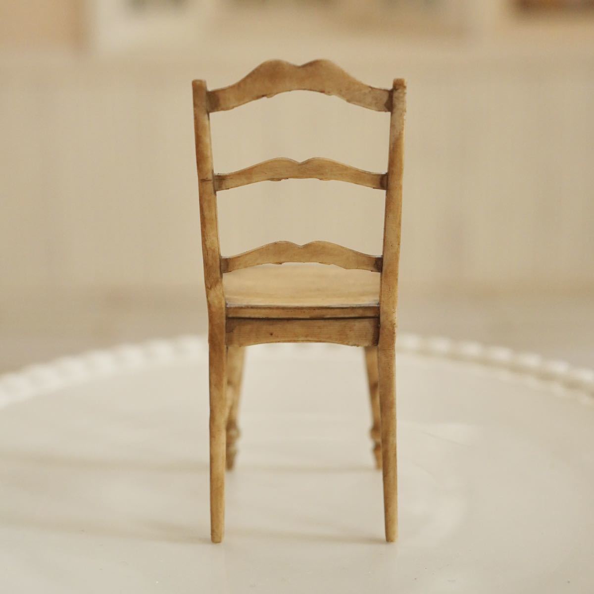 【ミニチュア】1/12スケール　椅子 チェア ドールハウスの家具に_画像4