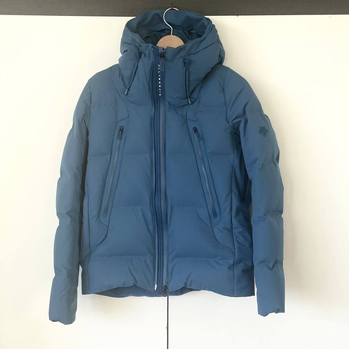 DESCENTE ALLTERRAIN（デサント オルテライン)水沢ダウン MIZUSAWA DOWN MOUNTAINEER(マウンテニア) DAMMGK30U ジャケット ブルー S_画像1