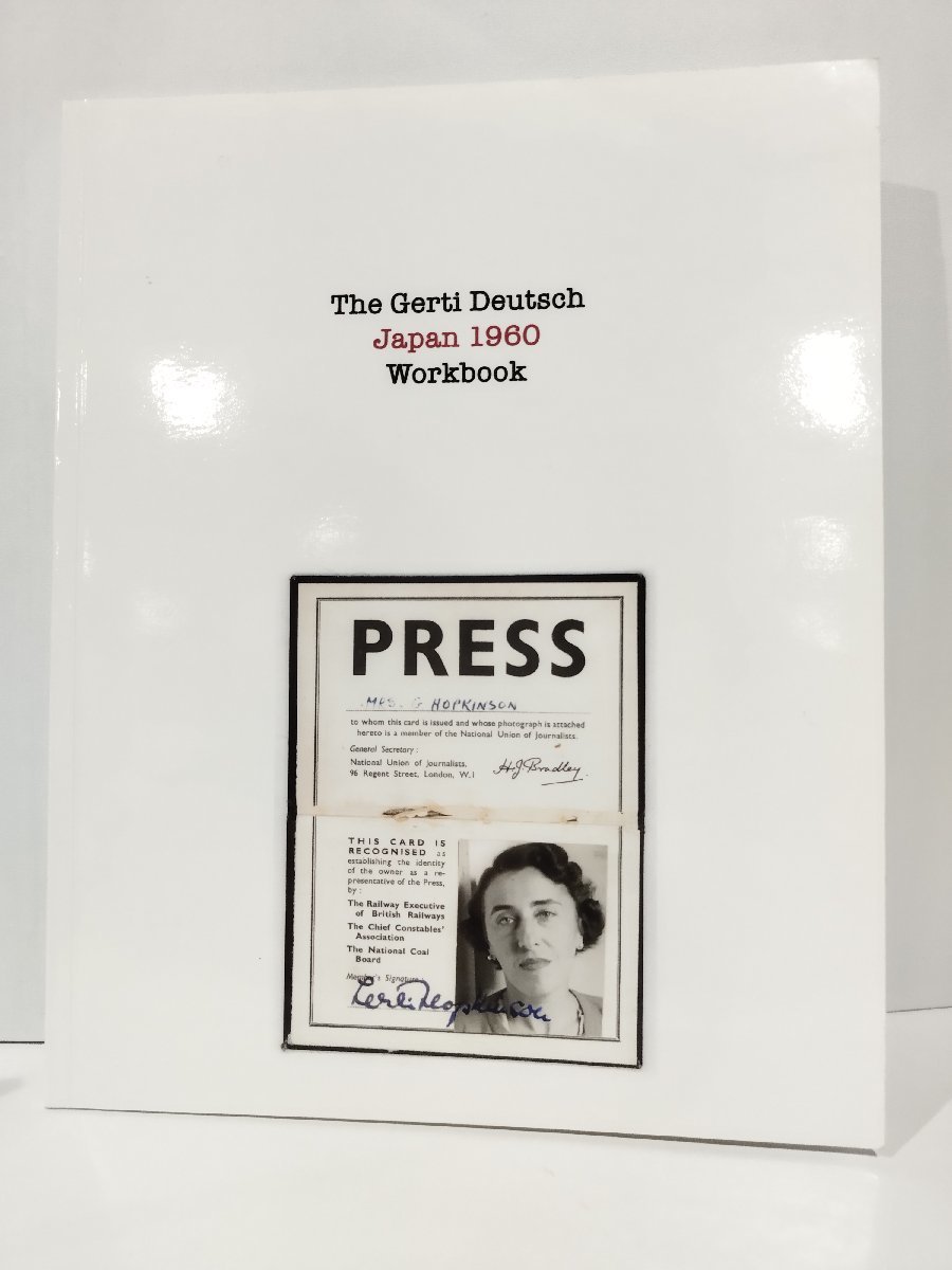 希少】The Gerti Deutsch Japan 1960 Workbook ゲルティ・ドイチュ 写真集 1960年の日本 洋書/英語/Gerti Deutsch【ac01k】 - アート写真 希少】The Gerti Deutsch Japan 1960 Workbook ゲルティ・ドイチュ 写真集 1960年の日本 洋書/英語/Gerti Deutsch【ac01k】 - アート写真