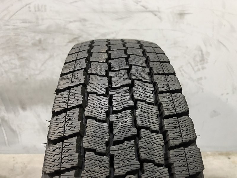 (WW5J046)鉄ホイール 14ｘ5J 4穴 100 + GOOD YEAR ICENAVI CARGO 155/80R14 88/86N LT 2023年 スタッドレス 送料無料_画像4