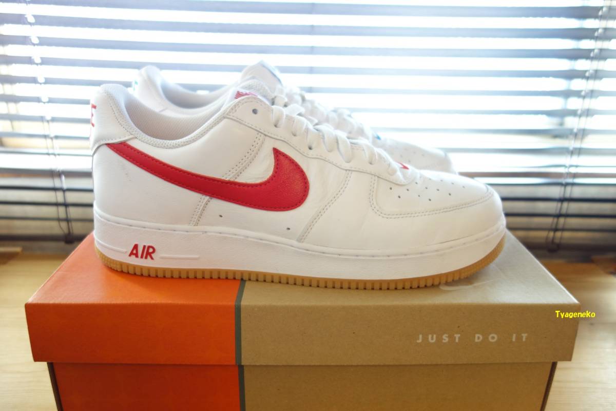 【30cm/40周年記念モデル】Nike Air Force 1 Low Color of the Month ナイキ エアフォース1 US12 赤 青 片足ずつ_画像4