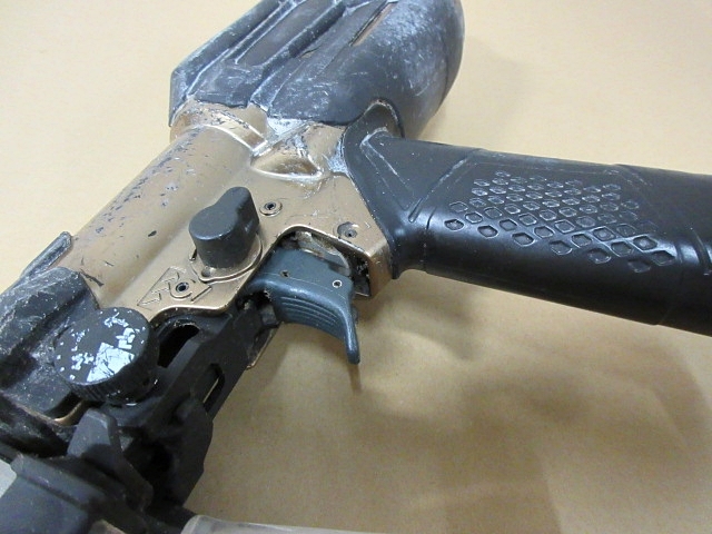 S5476 中古 HiKOKI ハイコーキ WF4HS 41mm 高圧ねじ打機 エア釘 S5476 中古 HiKOKI ハイコーキ WF4HS 41mm 高圧ねじ打機 エア釘