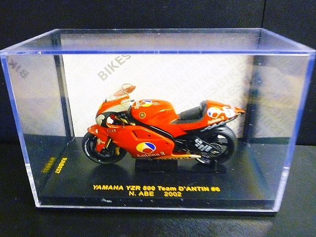 イクソ製品　1/24 レプソル ヤマハ YZR500 ノリック 阿部典史 REPSOL YAMAHA YZR #6 2002　MotoGP ixo_画像6