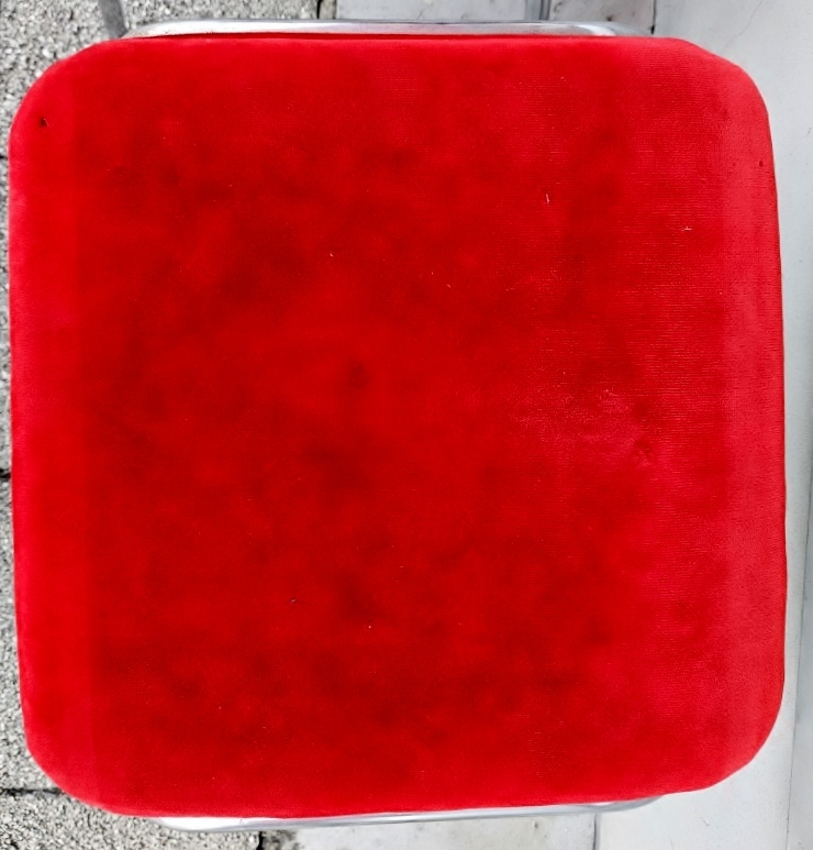 ★ビデオ筐体用四角椅子（赤）①★_画像2