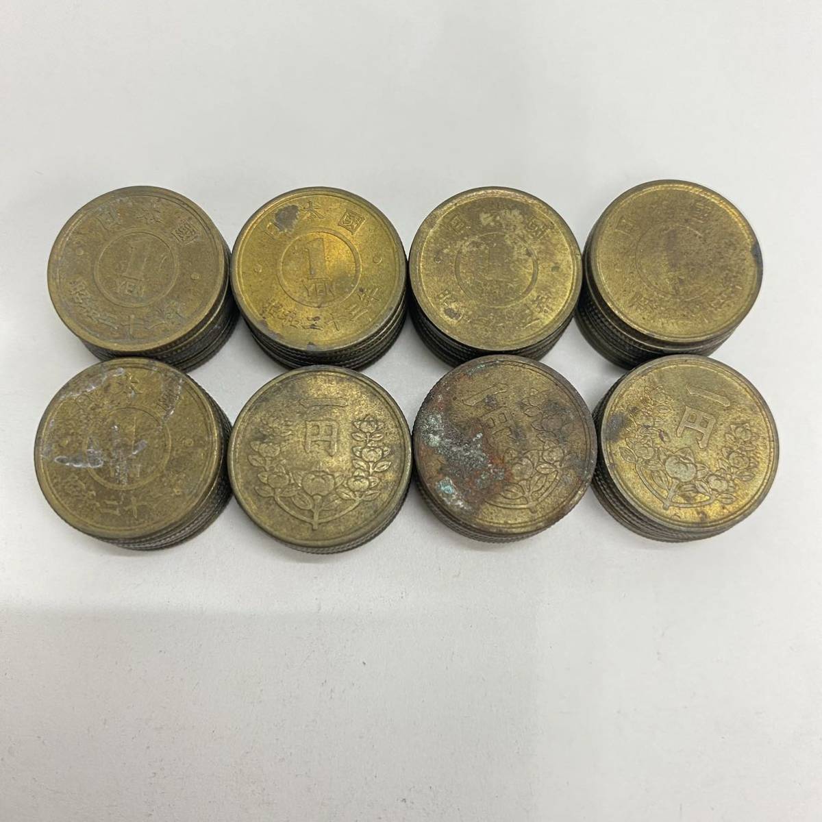 635 硬貨 古銭 昭和23年 24年 25年 1円 黄銅貨アンティーク コレクション 日本国 橘 コイン_画像1
