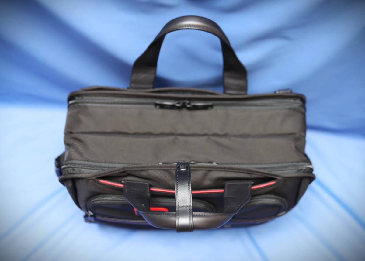 新品級】 現行モデル TUMI JAL オリジナル スリーウェイ 新品級】 現行モデル TUMI JAL オリジナル スリーウェイ