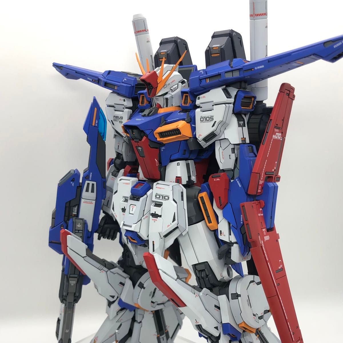 注意点あり】 MG 1/100 ZZガンダム Ver ka 改修塗装完成品 注意点あり】 MG 1/100 ZZガンダム Ver ka 改修塗装完成品