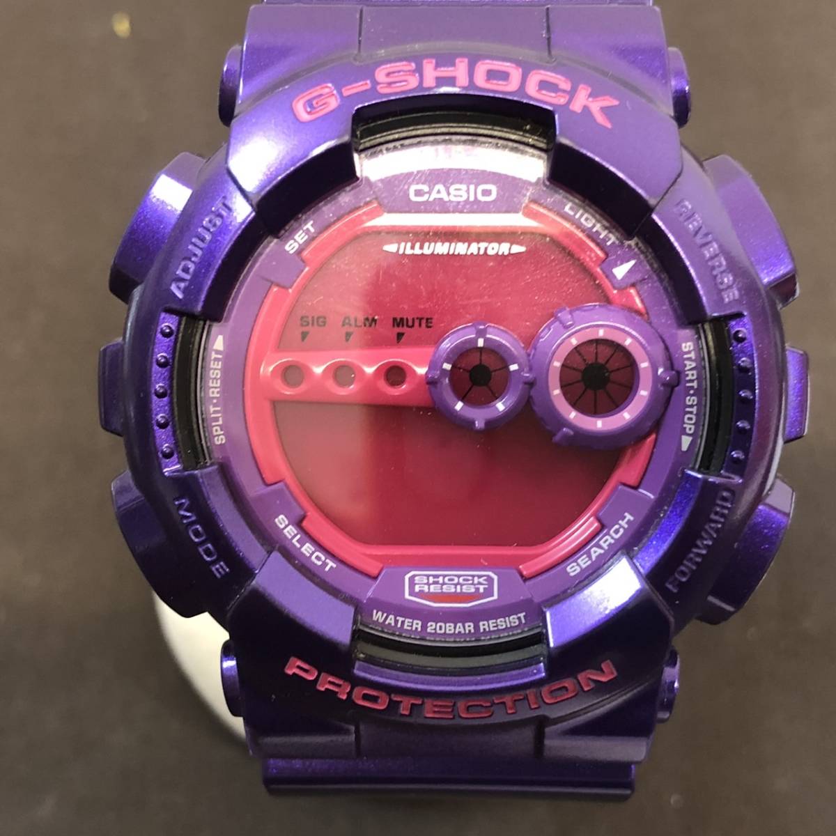 ●【MH-5926】中古品 CASIO G-SHOCK GD-100SC 腕時計 クオーツ パープル 現状不動品 ジーショック【レターパックプラス可】_画像1