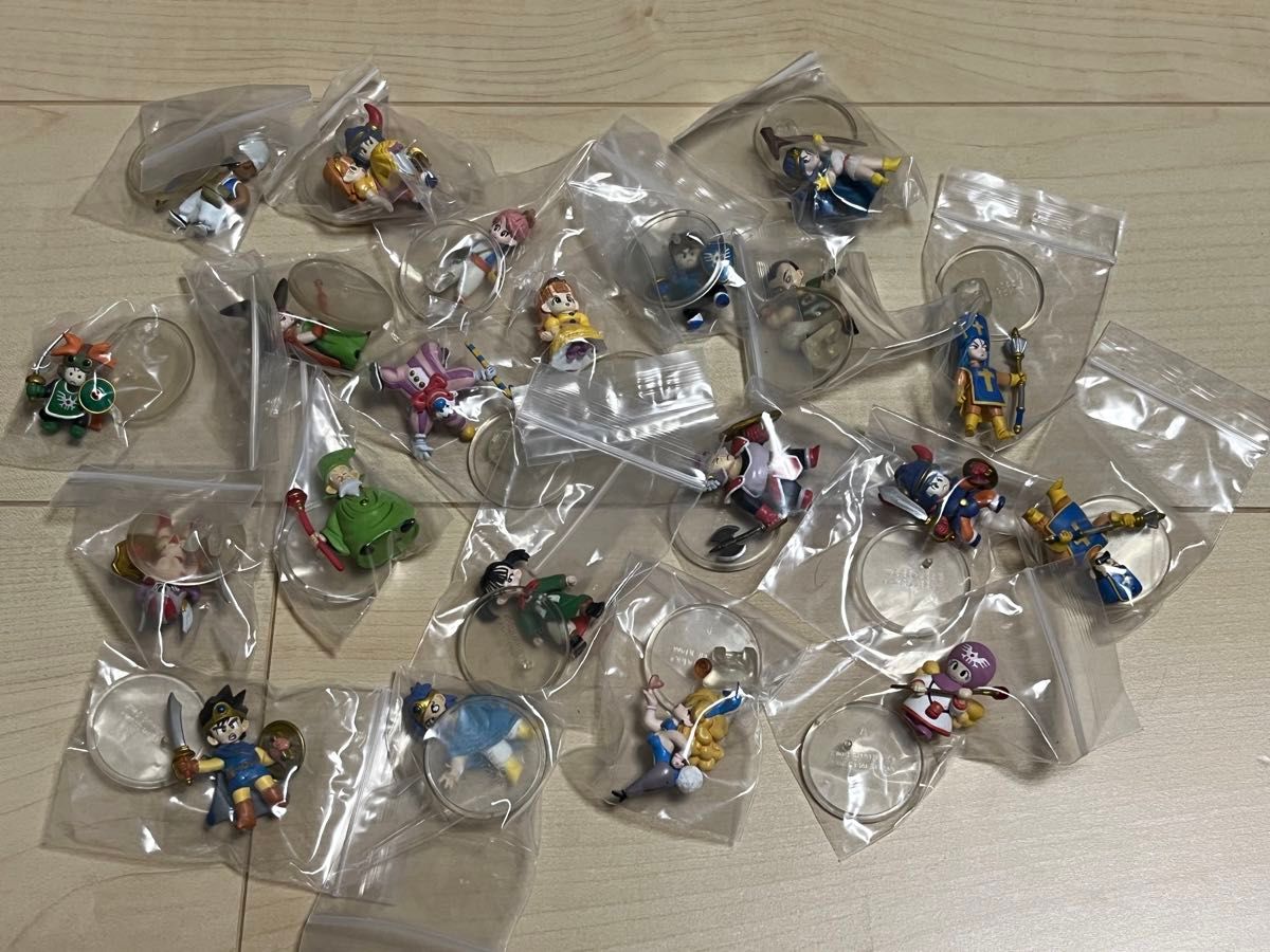 DQ ドラゴンクエスト キャラクターフィギュアコレクション ロト DQ ドラゴンクエスト キャラクターフィギュアコレクション ロト