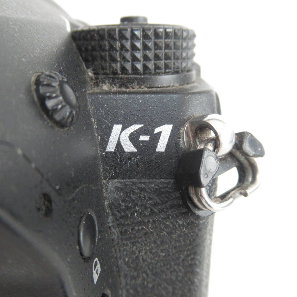 カメラ　PENTAX　K-1　RICOH　カメラレンズ　62㎜　49㎜　バッテリー　箱付き　通電確認済　80サイズ発送同梱不可 【2316604/098/mrrz】p_画像3