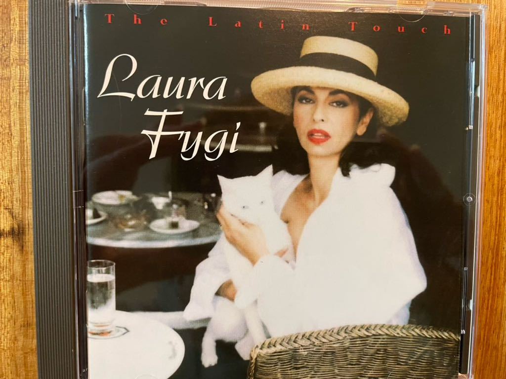 CD LAURA FYGI / THE LATIN TOUCH_画像1