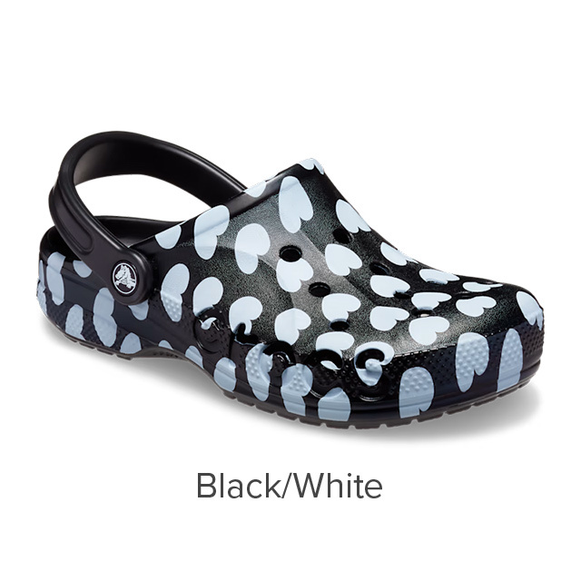 24cm クロックス バヤ シーズナル プリンテッド クロッグ ブラック ホワイト ハート BAYA SEASONAL PRINTED CLOG Black White M6W8 新品_画像1