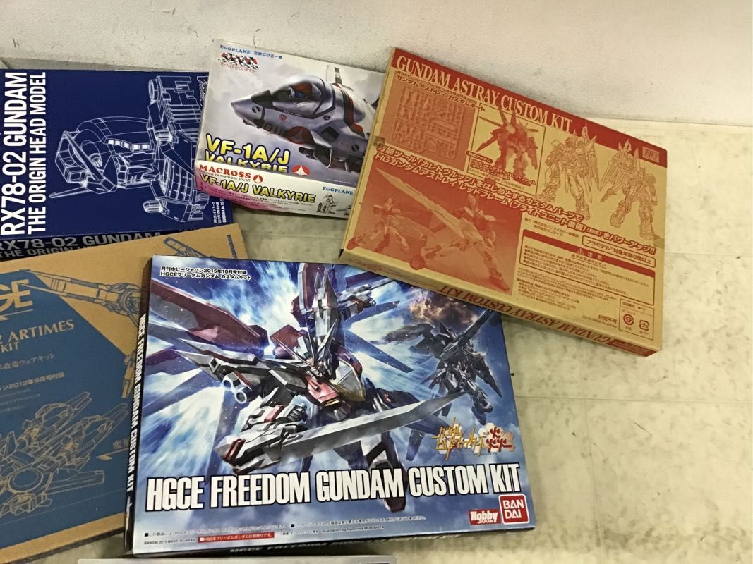 1円〜 同梱不可 ジャンク たまごひこーき マクロス VF-1A/バルキリー、ガンダムジオリジン ヘッドモデル他_画像2