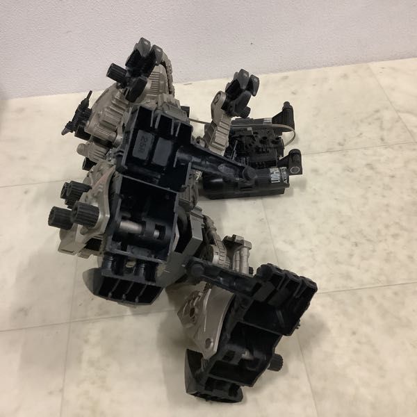 1円〜 訳あり ジャンク ゾイド ZOIDS RZ-001 ゴジュラス、EZ-015 アイアンコング_画像7