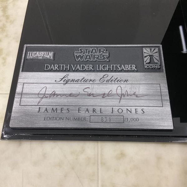 1円〜 ICONS スター・ウォーズ ダース・ベイダー ライトセイバー Signature Edition_画像8