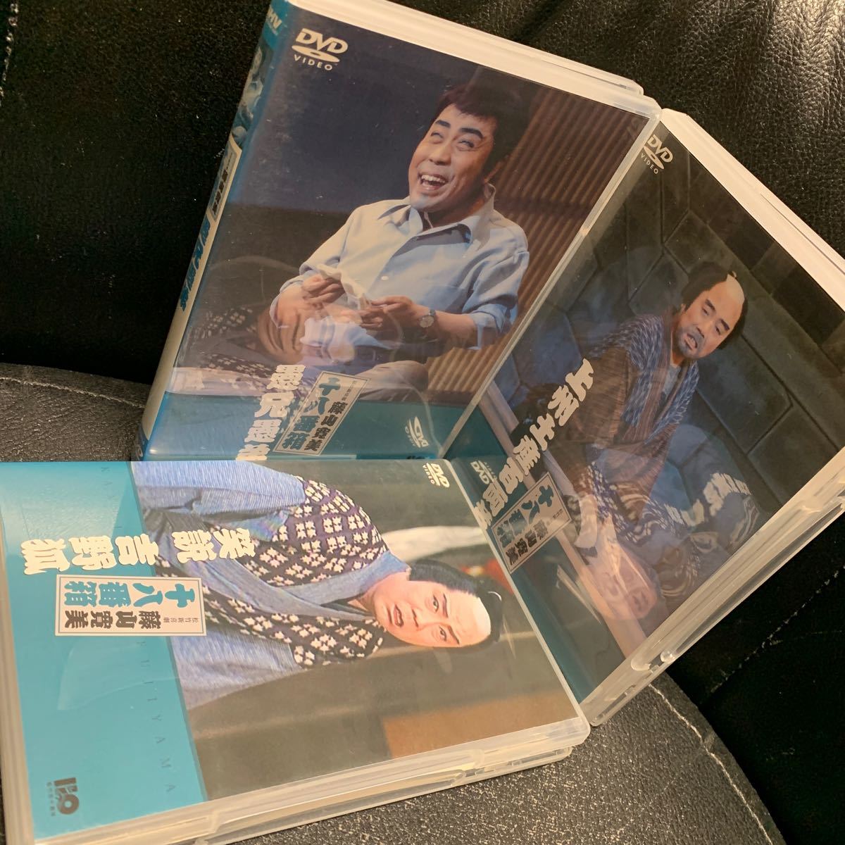 DVD 松竹新喜劇 藤山寛美 十八番箱 DVD3本_画像1